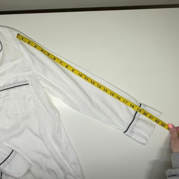 Ettitude | Long Sleeve Pajama Set | Gray/White | Medium - Picture 13 of 16